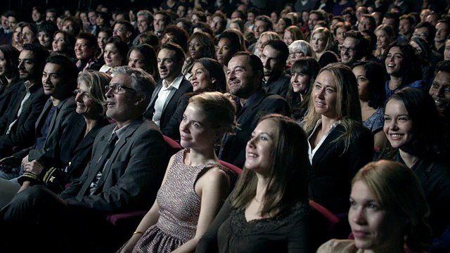 Aubert Storch Associés Partenaires (ASAP) pour LCL - banque assurance, Je rêve d'une banque, avec Gad Elmaleh - février 2014 - intérêts
