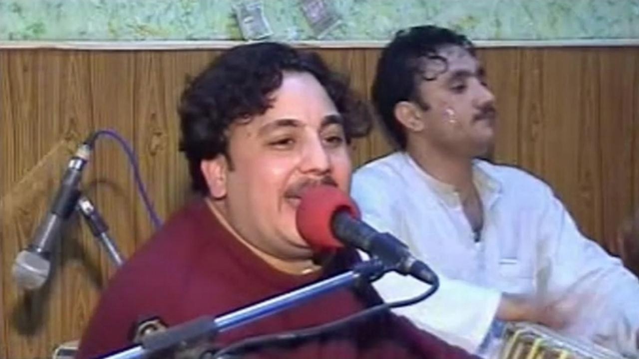 Sarfraz - Baran Ro Ro Waredo