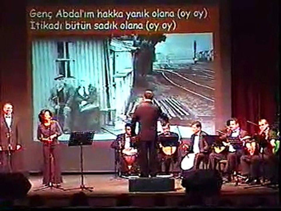 Sivas DTHMK - 28 Ekim 2003-tarihli konseri Görüntüsü.mpg.temp