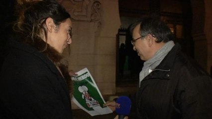 La une de Charlie Hebdo passe mal auprès des fidèles de la mosquée de Paris