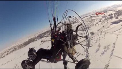 Kayseri Buz Gibi Havada Gökyüzünde Uçuş Keyfi