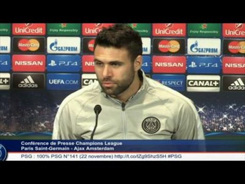 FOOT - C1 - PSG - Sirigu : «Difficile d'être premier du groupe et du championnat...»