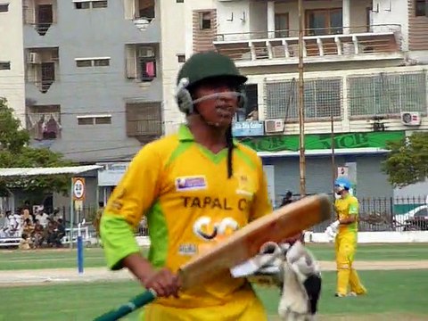 07 OF 13 CLASSIC SPIN BOWLING BY ZULFIQAR BABAR vs JEHANDAD KHAN 26-07-2014 CRICKET COMMENTARY BY PCB COACH PROF. NADEEM HAIDER BUKHARI 2nd SEMI FINAL OMAR CRICKET CLUB KARACHI vs TAPAL CRICKET CLUB KARACHI *** 3rd VITAL 5 CLUB CRICKET RAMZAN C (3)