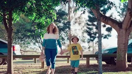 Clemenger BBDO Brisbane Australie pour Ergon Energy - fournisseur d'électricité, «Grim Llama» - septembre 2014