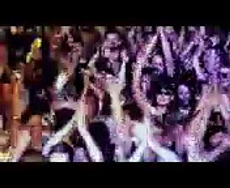 Burn Energy Drink (Coca-Cola) - boisson énergisante, "Nothing but the Beat, avec David Guetta" - décembre 2011