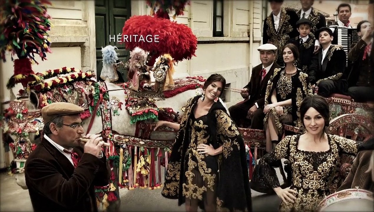 Bluefactory pour Dolce & Gabbana - cosmétiques, "Podium lancement parfums pour homme, pour femme Galeries Lafayette Paris" - octobre 2012