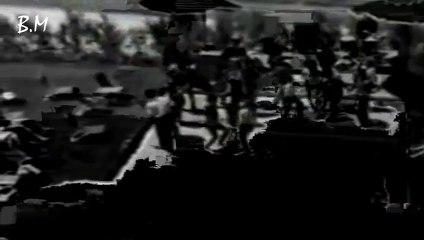 Εξω Απ' Τον Κόσμο --- Charms