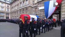 Frankreich gedenkt getöteter Polizisten