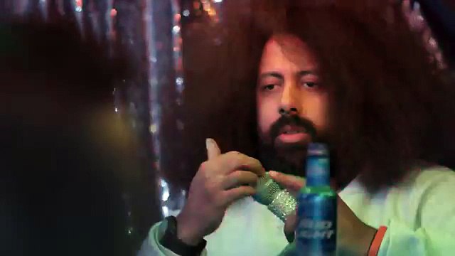 BBDO New York pour Bud Light - bière, The perfect beer for whatever happens - janvier 2014 - teaser, reggie