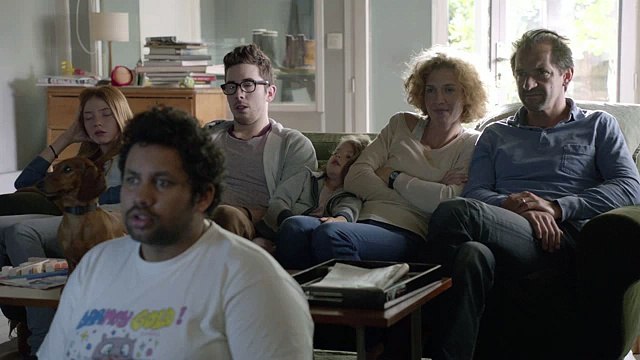 Bouygues Télécom - opérateur téléphonie, télévision, Internet, Les Dumas - août 2012 - Les Dumas regardent des films