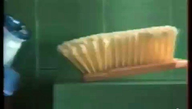 Air Wick (Benckiser Saint Marc) - désodorisant d'intérieur Stick Up - octobre 1979 - Une bonne claque aux petites mauvaises odeurs