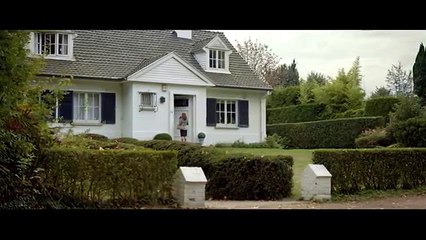 Being pour Schneider Electric - produit de gestion de l'électricité Wiser, "Une famille bien allumée" - janvier 2014 - après-midi chaude