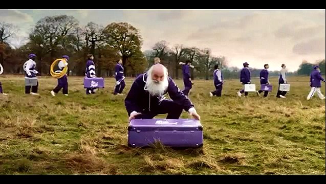 Cadbury - chocolat Cadbury Dairy Milk Bubbly, Joyville - février 2012