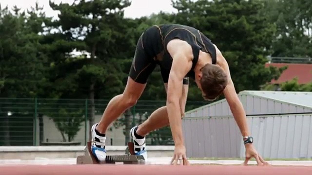 ASICS - vêtements et accessoires de sport, "Made of sport"- février 2012