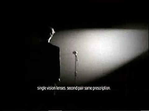 Campaign - Turkeys (pubs ratées) 2008 - décembre 2008 - Specsavers optician avec Edith Piaf, Je ne regrette rien