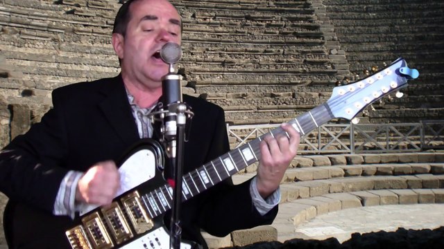 Winston K sings Cities In Dust by Souixsie and the Banshees