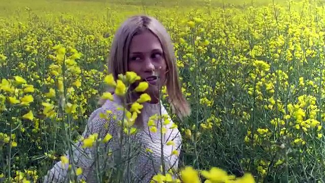 Evian (Danone) - eau minérale, La Source, evian-thesource.com - mai 2012