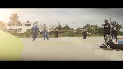 Facto Saatchi & Saatchi pour Orange Réunion - opérateur téléphonique, «Tout le monde a droit à la vitesse» - mai 2014