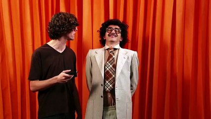 Fanta (Coca-Cola France) - soda - septembre 2010 - "Elie Semoun, Professeur Kassos, spécialiste en hontologie", Le SMS enflammé