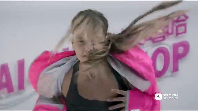 Fred & Farid Group pour Domyos (Oxylane Group) - vêtements et matériel de sport, «Tai-Chip-Hop» - juillet 2013 - choregraphy