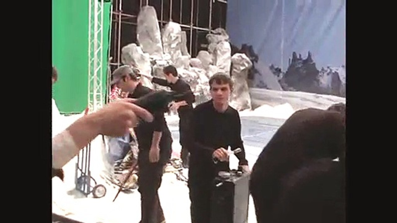 Gillette (Procter & Gamble) - rasoir Gillette Fusion Proglide - décembre 2010 - "Jean-Claude Van Damme pète les plombs", 1min35