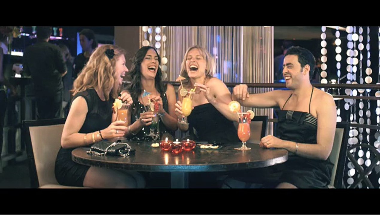 June (Lagardère Active) - chaîne de télévision pour les filles - septembre 2009 - "La télé qui donne envie d'être une fille"