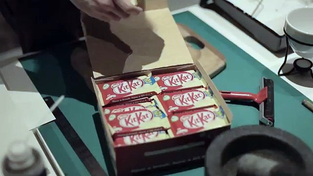 Kit Kat - barres chocolatées au chocolat blanc Kit Kat White, The final fifty - avril 2013