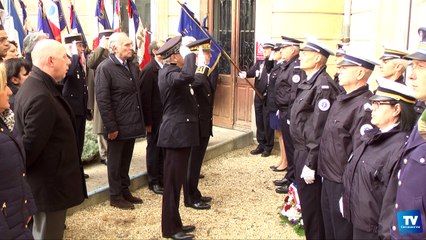 Cérémonie d'hommage ce mardi dans la cour du commissariat de Carcassonne aux policiers assassinés :