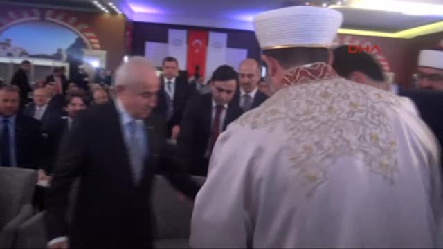 Edirne Diyanet İşleri Başkanı Görmez Paris?teki Yürüyüşü İbretle İzledik-Detay