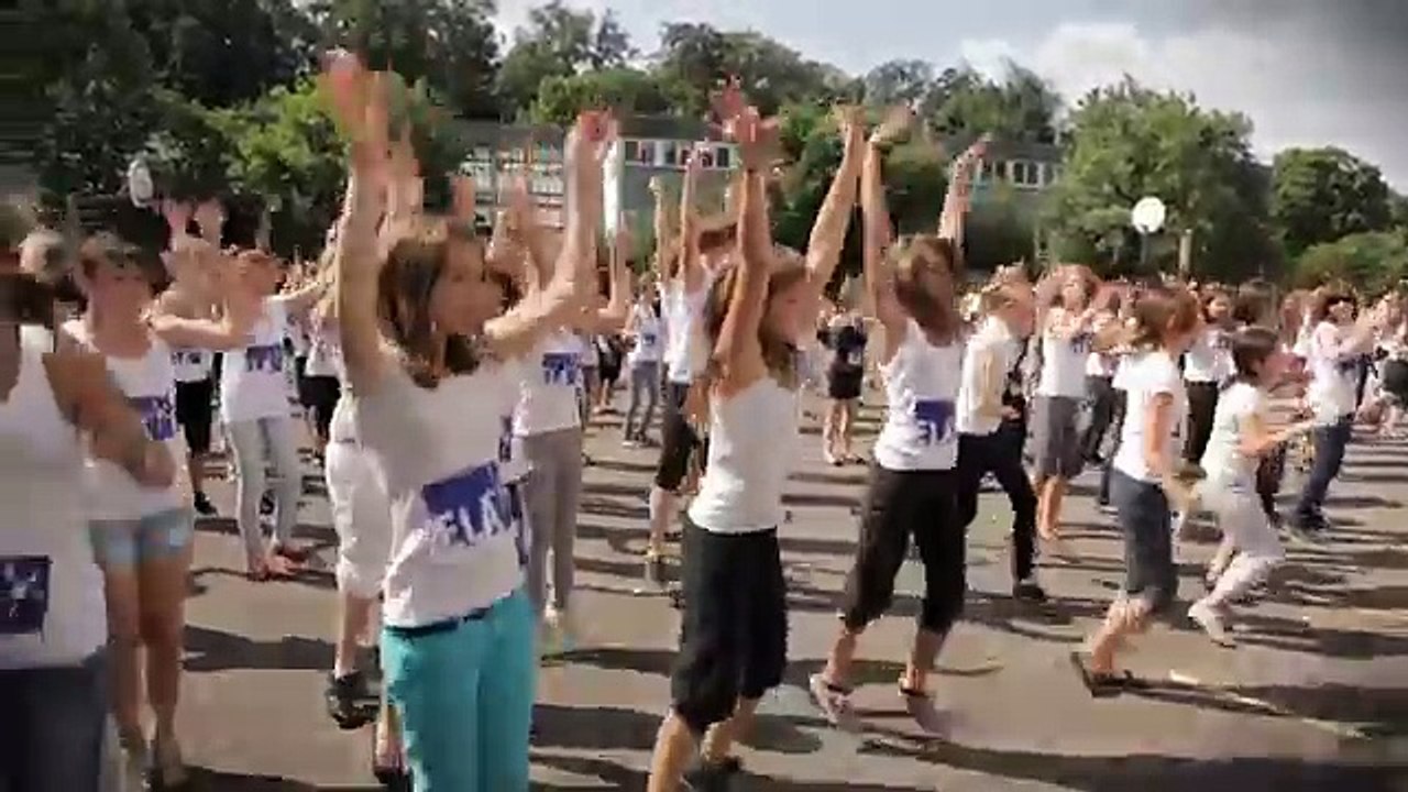 ELA (Association Européenne contre les Leucodystrophies) - association, "Mets tes baskets et bats la maladie, ela-asso.com" - octobre 2012