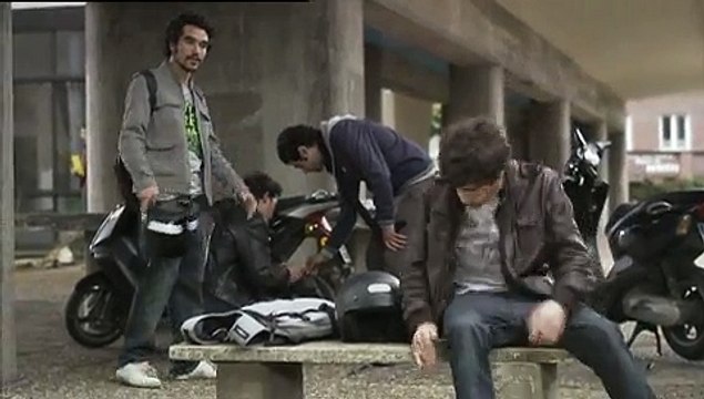 INPES - sensibilisation à la contraception - septembre 2009 - Les hommes enceintes , scooter