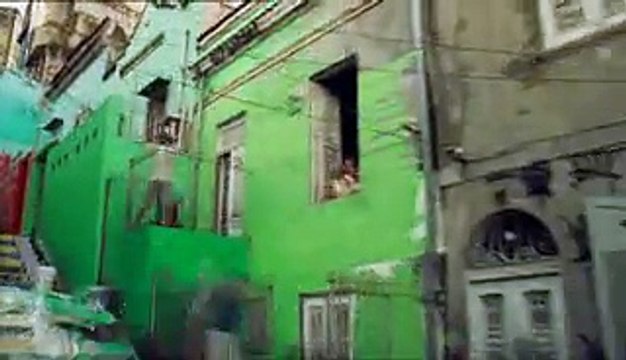 Dulux Valentine (AkzoNobel) - peinture - mai 2010 - Let's colour , Moving walls