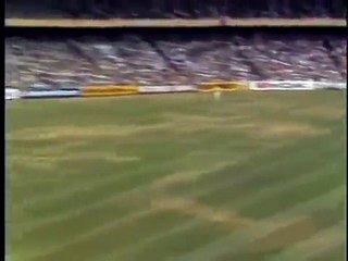 Norma Cowans sends David Hooks and Rod Marsh back to the hut