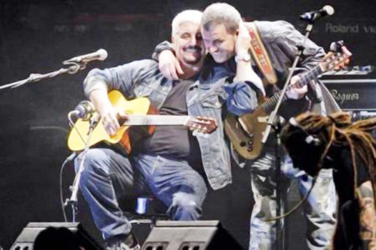 Napoli - Pino Daniele, da oggi al Maschio Angioino (12.01.15)