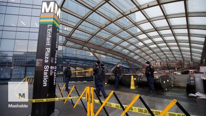 1 person dies after smoke empties DC subway station