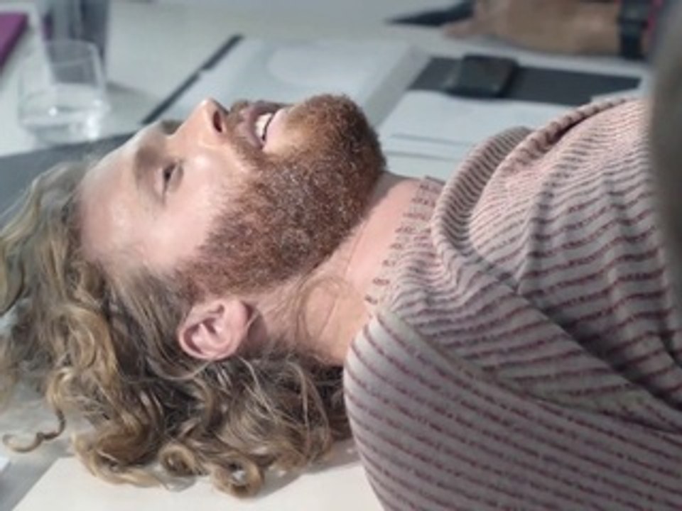 Droga5 New York pour Motorola - smartphone Moto X, "Lazy phone" - septembre 2013 - active display