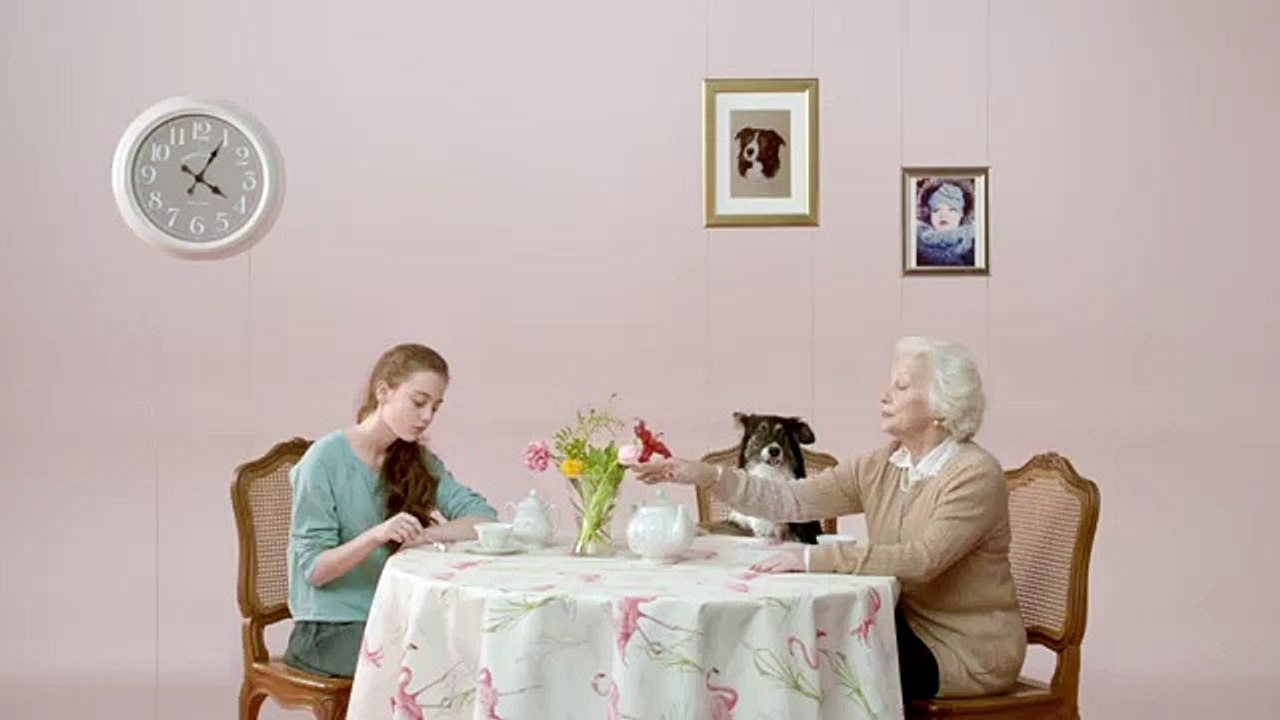 La Chose pour Interflora - vente de fleurs à distance, "Le pouvoir des fleurs Interflora" - février 2014 - fête des grands-mères