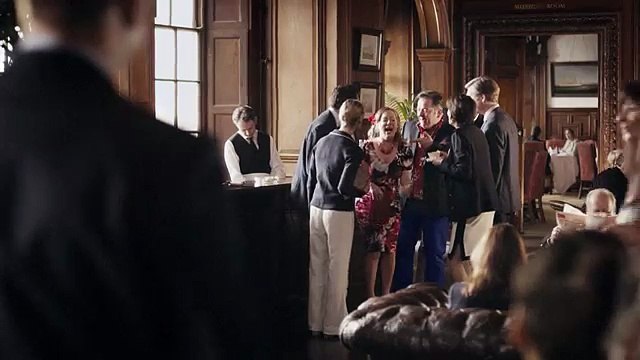 Expedia - agence de voyages en ligne Expedia.fr, Devenez aussi intéressant que vos voyages - mai 2013