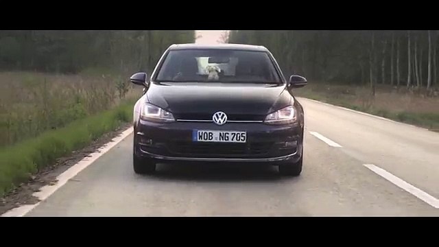 DDB Berlin pour Volkswagen - voiture Volkswagen Golf, Teddy tragedy - décembre 2013 - automatic distance control