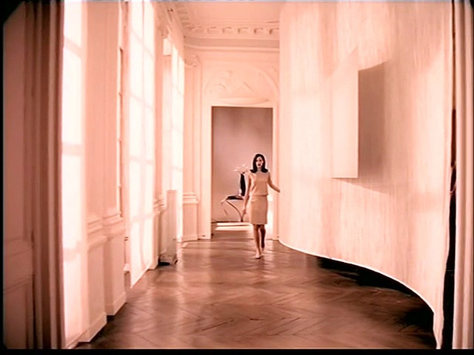 Lancôme - parfum Trésor de Lancôme - décembre 1997 - "Trouble, avec Inès Sastre"