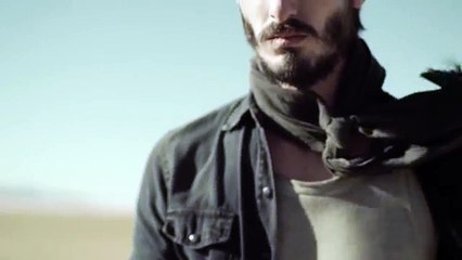 Fabrica pour Benetton - vêtements et accessoires, «End violence against women now» - novembre 2014
