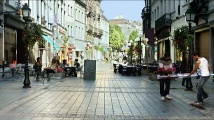 La Redoute - vêtements, accessoires, décoration - octobre 2010 - "Tout est permis", teaser