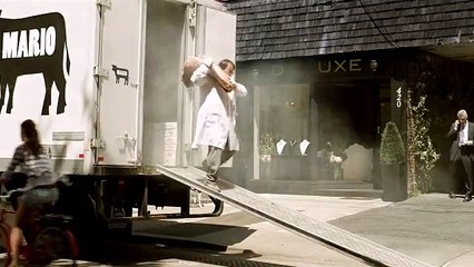 Essilor International - verres anti-buée Optifog,"The foggy moments, "Butcher (boucher)", "Dog (chien)", "Doll (poupée)"" - septembre 2011