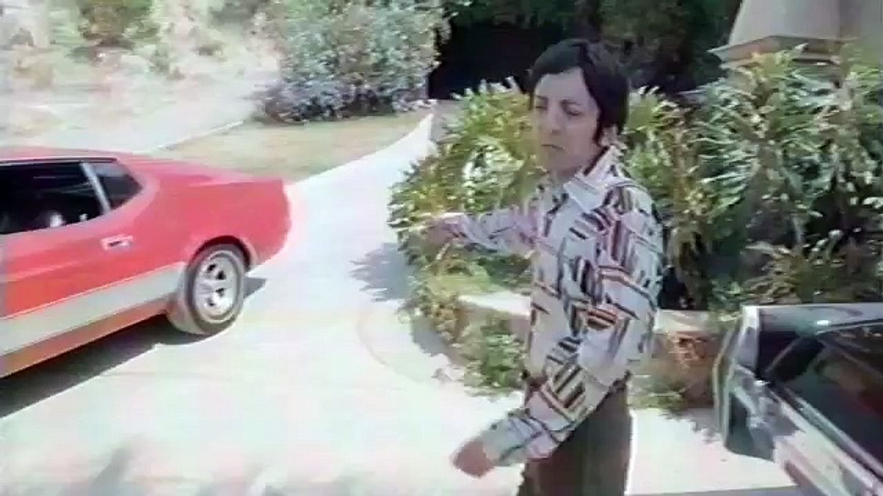 Doritos - produits apéritifs, "Dip desperado, Esteban Ortega" - juillet 2011