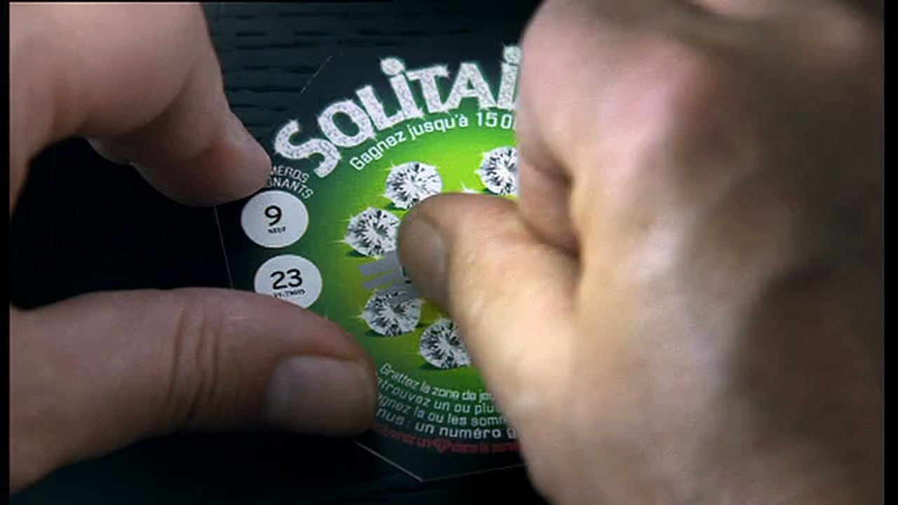 La Française des Jeux - jeu Solitaire - juin 2009 - "Nouveau Solitaire. 12 diamants taillés pour gagner."