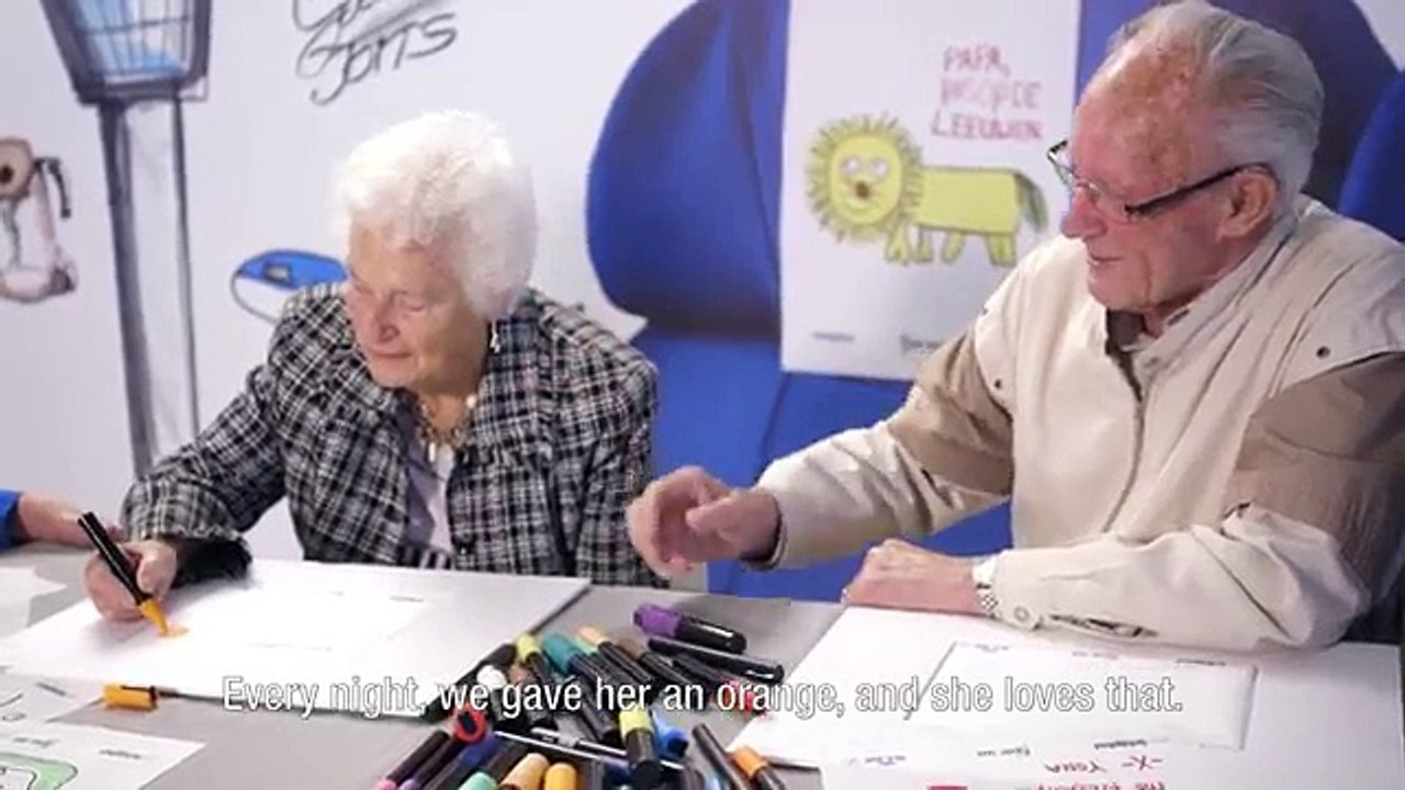 DDB & Tribal Amsterdam, FHV BBDO pour KLM Schipol Airport - compagnie aérienne, «Cover greetings» - novembre 2014