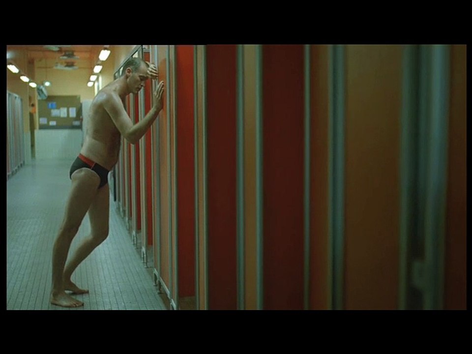 Innocence en danger - novembre 2009 - "La piscine", "Parlez pour eux"