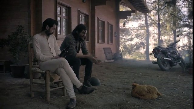 Del Campo Nazca Saatchi & Saatchi Argentine pour Andes (Anheuser-Busch Inbev) - bière Andes Barley, The miraculous hen - novembre 2013