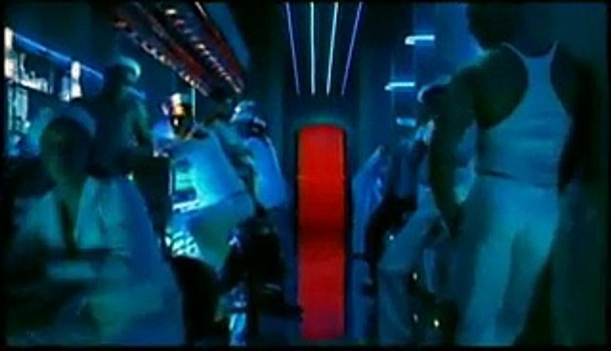 Jean-Paul Gaultier - parfums Le Mâle et Classique - 2000 - "Le rendez-vous surprise"