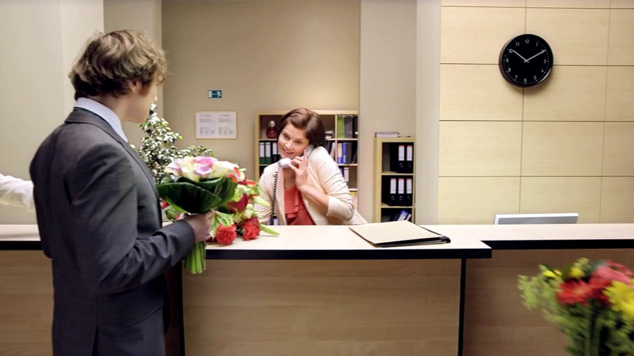 Gan (Groupama) - assurance - août 2010 - "Le suivi expert", "Flower"